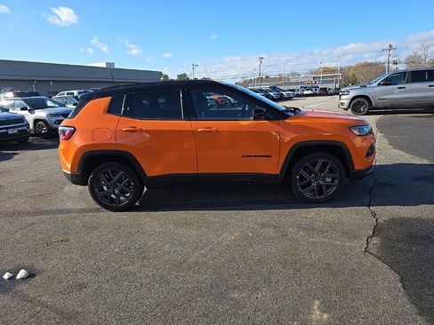 New 2026 Jeep Compass Limited image 8