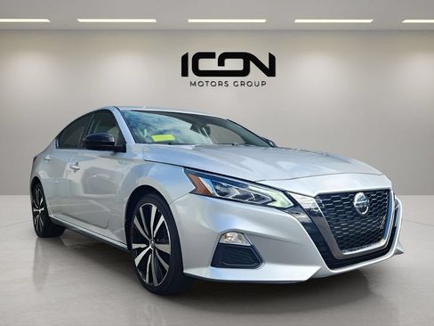 Used 2021 Nissan Altima 2.5 SR FWD image 6