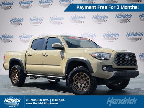 Used 2020 Toyota Tacoma TRD Off-Road AWD/4WD image 1