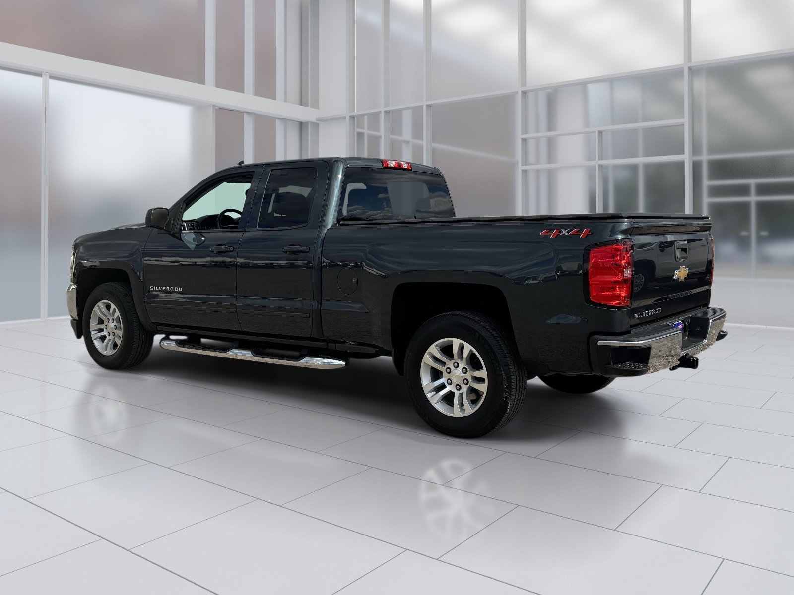 Used 2019 Chevrolet Silverado 1500 LT w/ All Star Edition AWD/4WD image 4