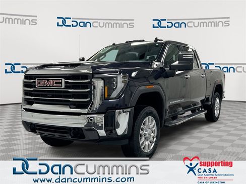 Used 2024 GMC Sierra 2500 SLT w/ SLT Premium Package image 1