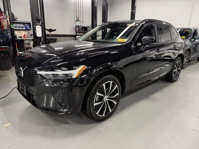 Used 2024 Volvo XC60 B5 Plus w/ Climate Package