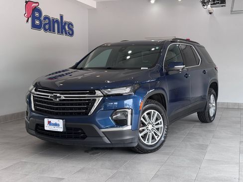 Certified 2023 Chevrolet Traverse LT AWD/4WD image 2