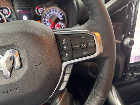 Used 2025 RAM 2500 Big Horn image 28