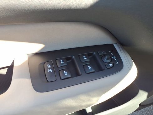 New 2026 Volvo XC60 B5 Plus w/ Protection Package Premier image 11