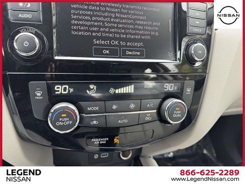 Certified 2021 Nissan Rogue Sport SL image 24