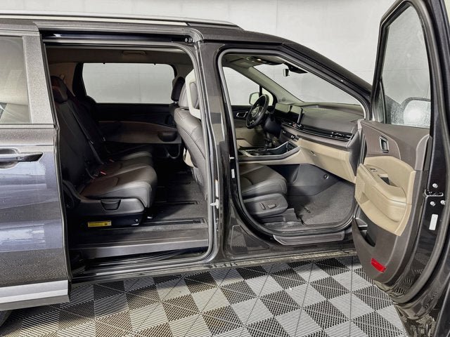 Certified 2026 Kia Carnival EX FWD image 35