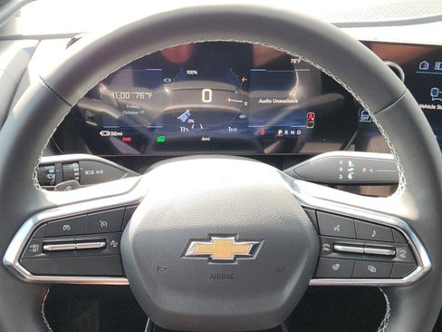 New 2026 Chevrolet Equinox EV LT image 14