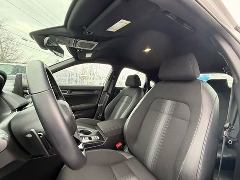 Certified 2025 Honda Civic Sport image 31