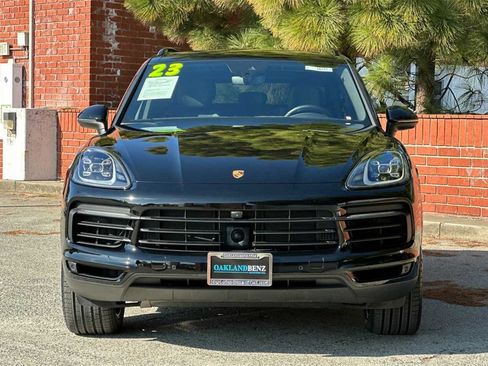 Used 2023 Porsche Cayenne image 9