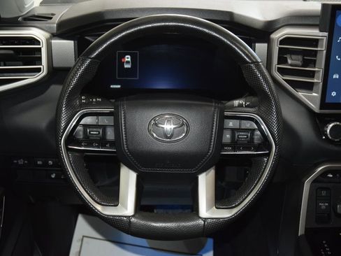 Used 2024 Toyota Tundra Limited AWD/4WD image 38