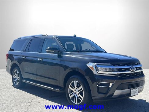 Certified 2024 Ford Expedition Max Limited image 4