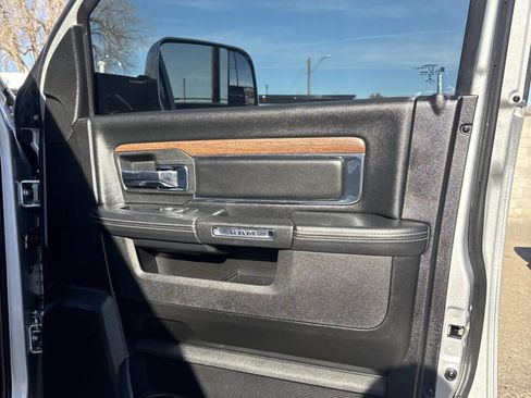 Used 2018 RAM 1500 Laramie w/ Convenience Group image 16