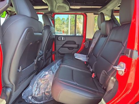 New 2026 Jeep Wrangler Unlimited Rubicon 392 w/ Quick Order Package 27X Moab AWD/4WD image 14