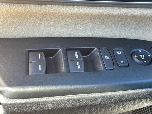 Used 2019 Honda CR-V EX-L image 25