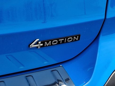 Used 2023 Volkswagen Taos SE AWD/4WD image 32