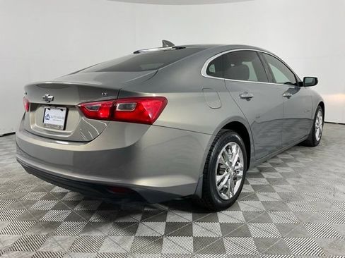 Used 2018 Chevrolet Malibu LT w/ LPO, Convenience Package 2 FWD image 7