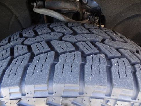 Used 2020 Chevrolet Silverado 1500 LTZ image 41