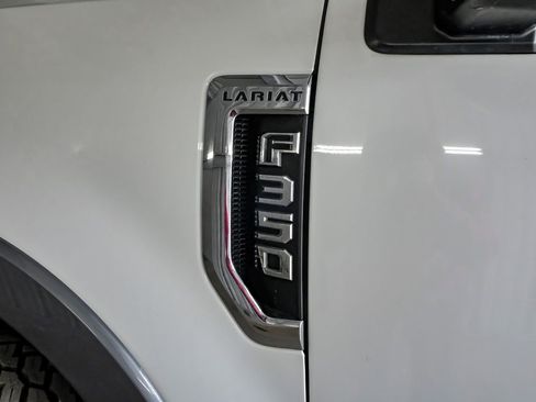 Used 2021 Ford F350 Lariat w/ Chrome Package image 54