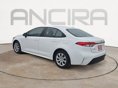 Used 2024 Toyota Corolla LE image 8