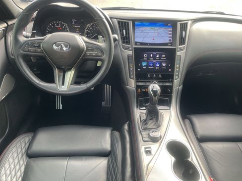 Used 2018 INFINITI Q50 Red Sport 400 w/ Sensory Package (Sport) image 11