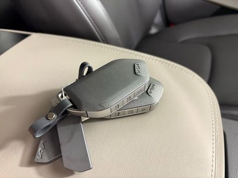 New 2026 Kia Carnival EX image 46