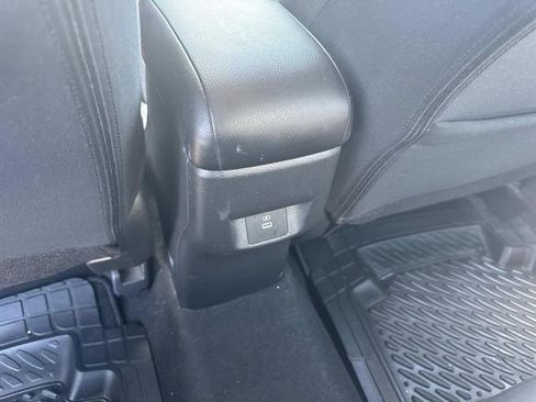 Certified 2023 Nissan Versa SR w/ Trunk Package FWD image 17