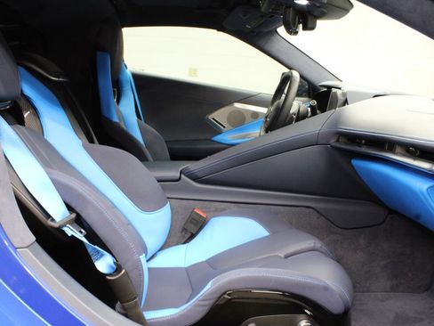Used 2023 Chevrolet Corvette Stingray Premium Cpe w/ Z51 Performance Package RWD image 33