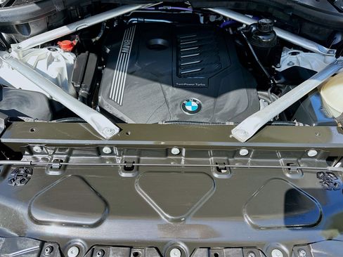 Used 2023 BMW X5 xDrive40i w/ Executive Package image 34