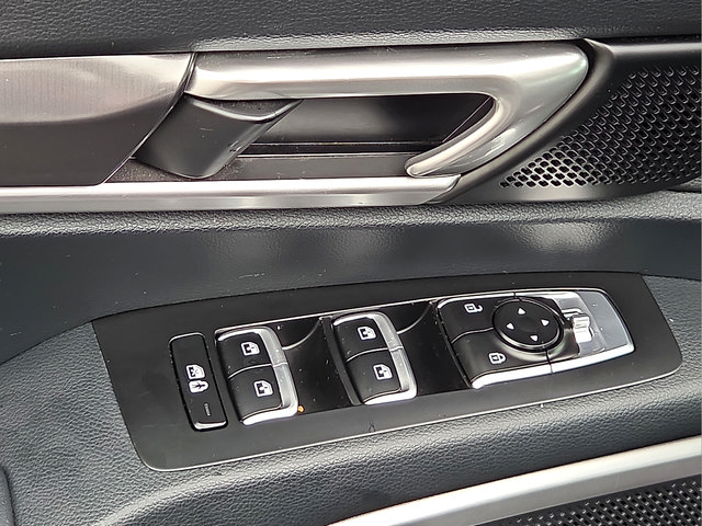 Used 2024 Kia Telluride S w/ S Sunroof Package FWD image 15
