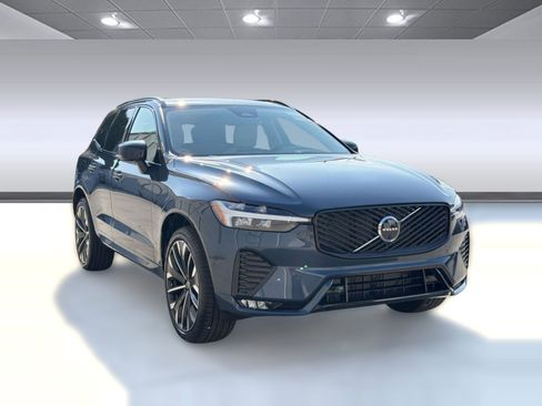 New 2026 Volvo XC60 B5 Ultra w/ Climate Package AWD/4WD image 7
