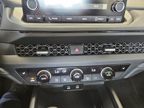 Used 2024 Honda Accord EX image 24