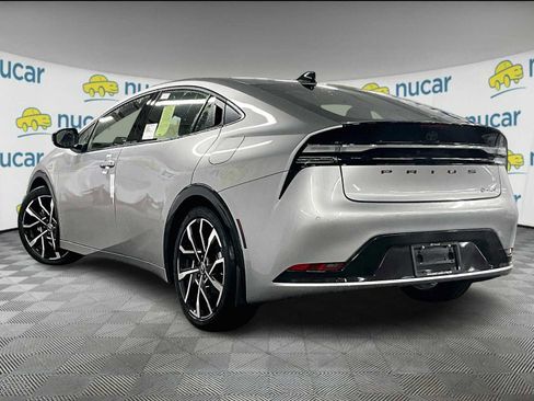 New 2026 Toyota Prius XSE image 5