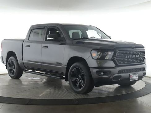 Used 2022 RAM 1500 Big Horn AWD/4WD image 2
