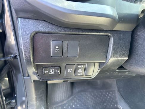 Used 2023 Toyota Tacoma TRD Off-Road w/ Black Out Package (TMS) AWD/4WD image 22