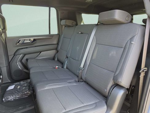 New 2026 Chevrolet Suburban LS w/ Max Trailering Package RWD image 22