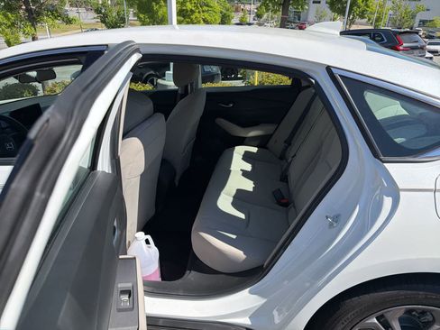 Used 2023 Honda Accord EX image 15