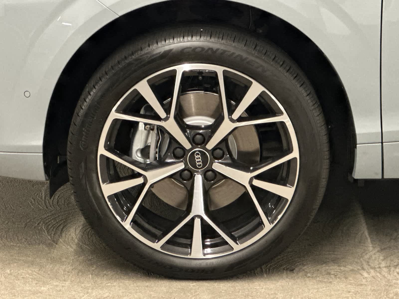 New 2026 Audi Q3 quattro 2.0T AWD/4WD image 10