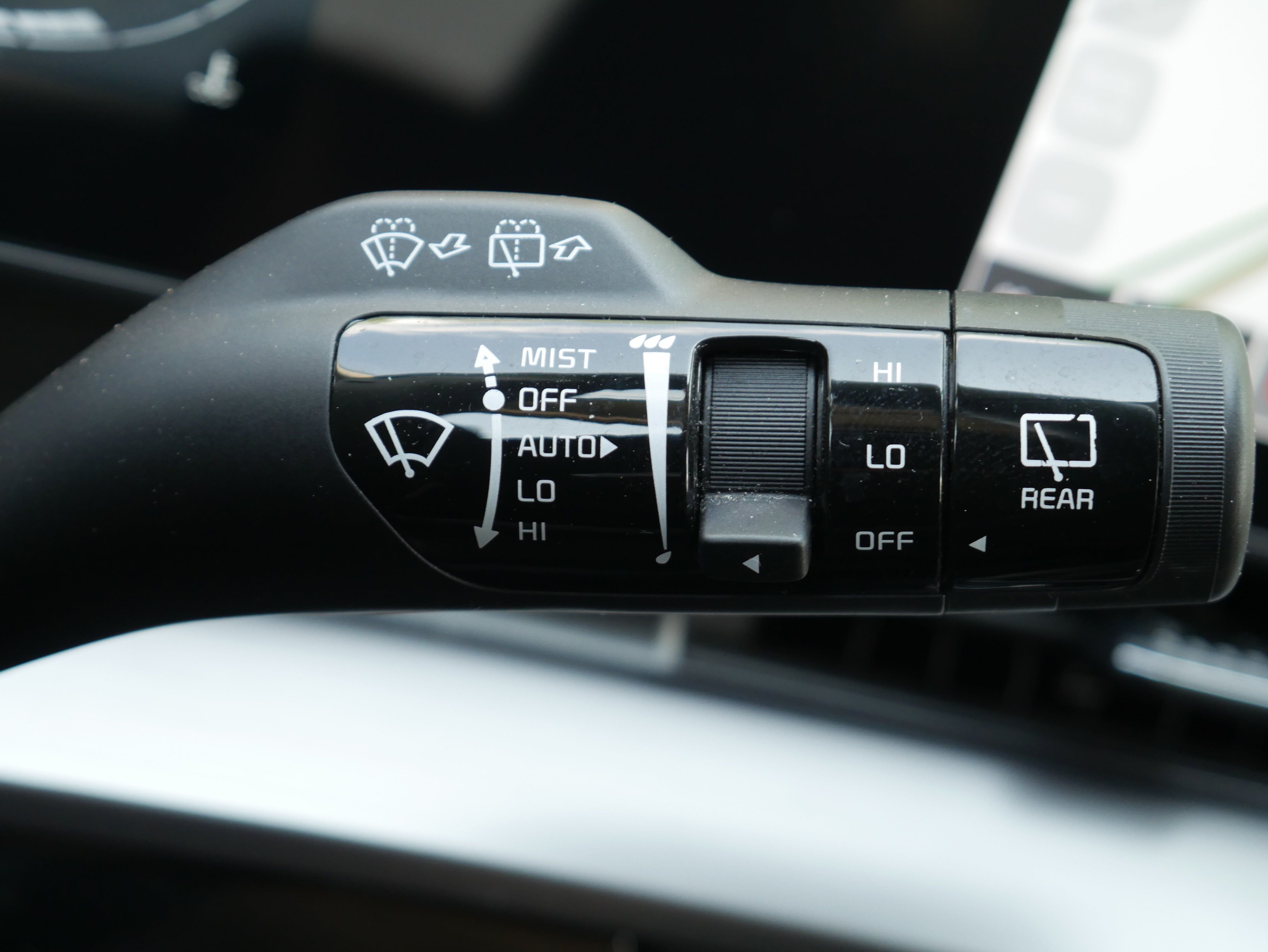 Certified 2024 Kia Sportage EX FWD image 29