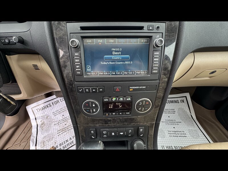Used 2011 GMC Acadia Denali AWD/4WD image 17