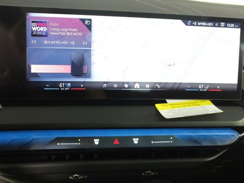 New 2026 BMW X3 xDrive30 w/ Premium Package image 30