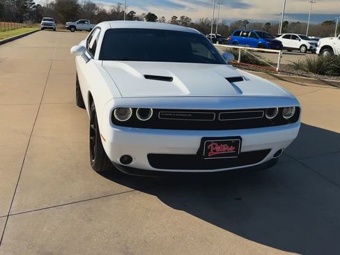 Used 2021 Dodge Challenger SXT w/ Plus Package image 4