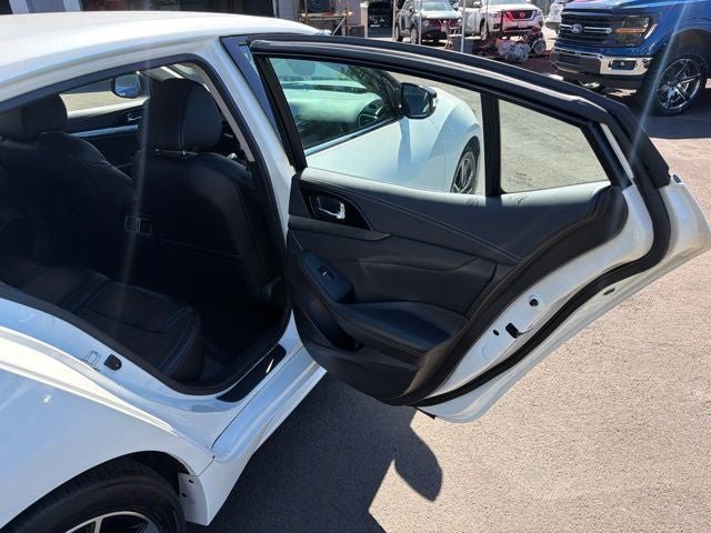 Used 2023 Nissan Maxima SV w/ Floor Mat Group FWD image 21