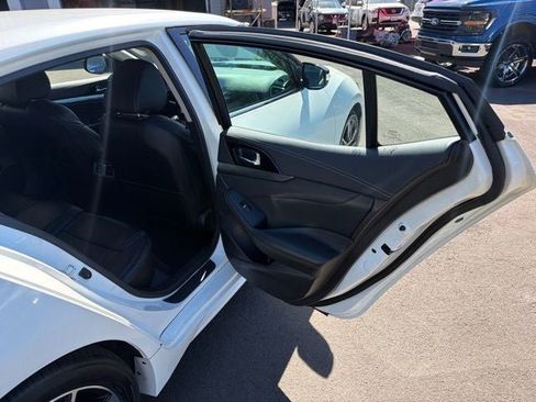 Used 2023 Nissan Maxima SV w/ Floor Mat Group FWD image 21