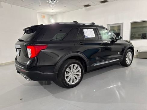 Used 2022 Ford Explorer King Ranch w/ Technology Package AWD/4WD image 12