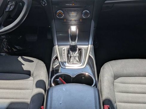 Used 2018 Ford Edge SE AWD/4WD image 18