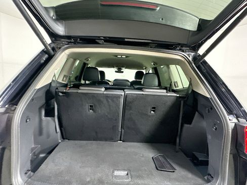 Used 2024 Volkswagen Atlas SE image 30