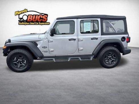 Used 2018 Jeep Wrangler Unlimited Sport AWD/4WD image 2