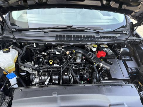 Used 2024 Ford Edge Titanium image 40