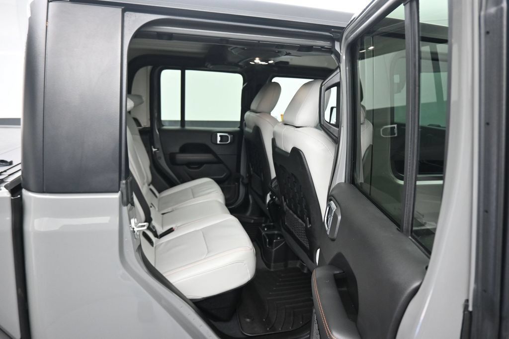 Used 2022 Jeep Gladiator Mojave w/ LED Lighting Group AWD/4WD image 40